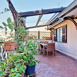 Apartment Frattina Family Romantic Superior, Rome